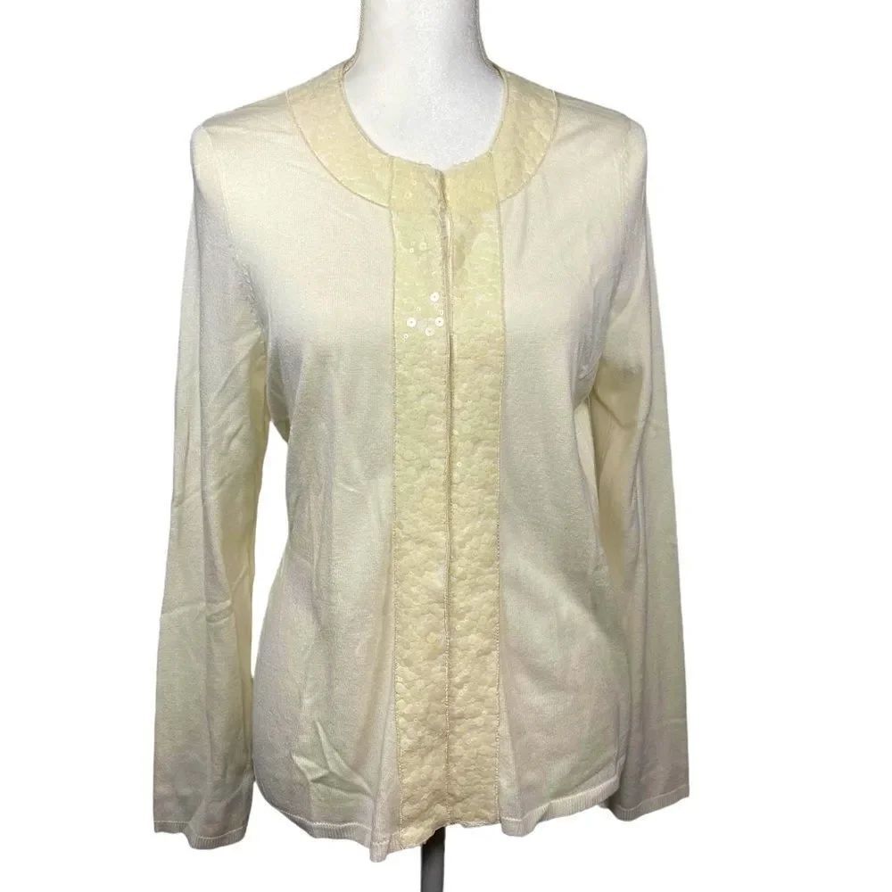 NWT Additions by Chicos Off White with Sequins Snap Cardigan Size 1 Regular 8/10